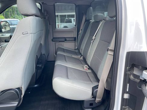 Used 2017 Ford F150 XL w/ Equipment Group 101A Mid AWD/4WD image 25