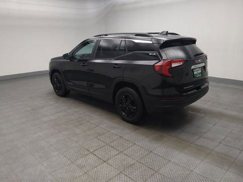 Used 2024 GMC Terrain SLE w/ Driver Convenience Package AWD/4WD image 3