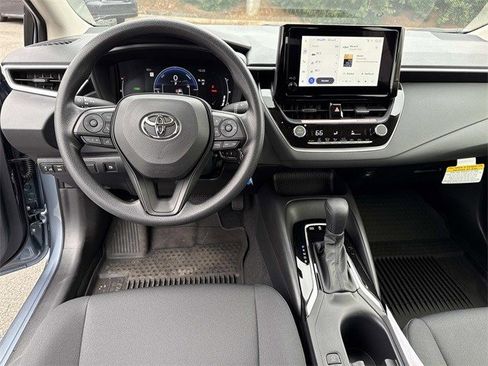 Used 2026 Toyota Corolla LE image 17