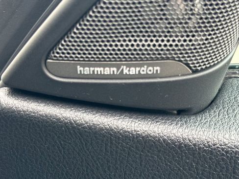 Used 2019 BMW 430i Coupe w/ M Sport Package image 19