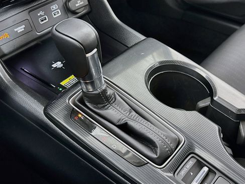 Certified 2024 Honda Civic Touring image 17