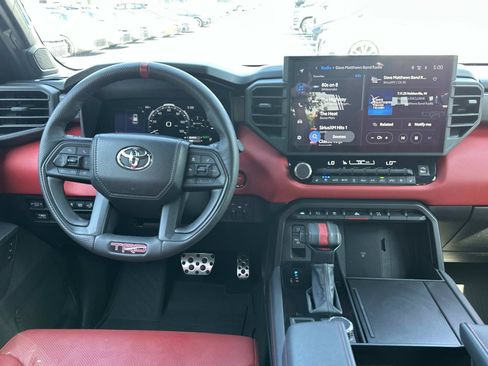 Used 2025 Toyota Sequoia TRD Pro AWD/4WD image 16