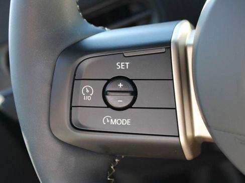 Used 2025 MINI Cooper S FWD image 11