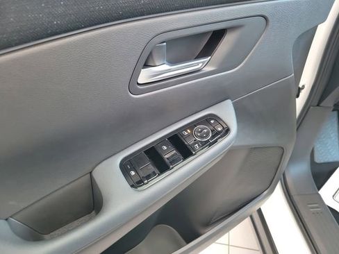New 2026 Nissan Leaf SV+ FWD image 6