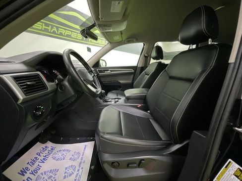 Used 2021 Volkswagen Atlas SE image 16