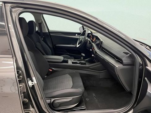 Used 2025 Kia K5 LXS FWD image 10
