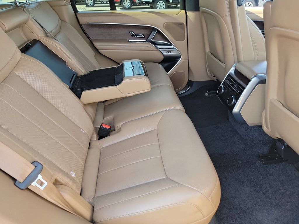 Used 2023 Land Rover Range Rover SE AWD/4WD image 19