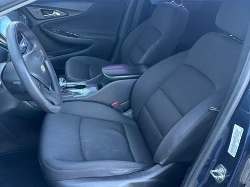 Used 2021 Chevrolet Malibu LT FWD image 10