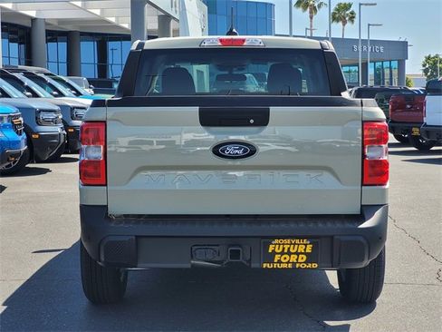 New 2025 Ford Maverick XLT w/ Equipment Group 302A image 5