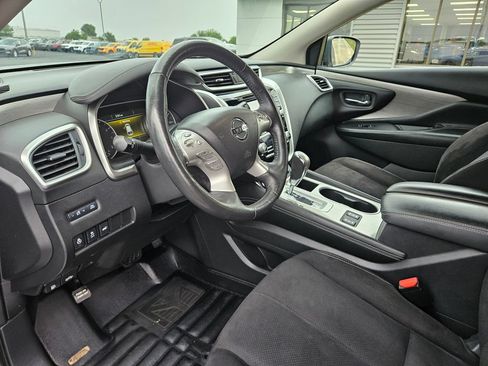 Used 2018 Nissan Murano SV AWD/4WD image 15