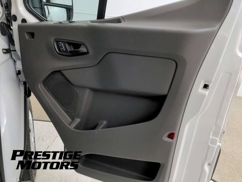 Used 2022 Ford Transit 250 Low Roof w/ Exterior Upgrade Package RWD image 29