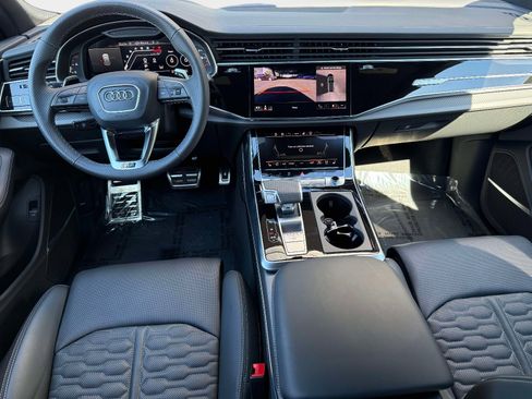 Used 2026 Audi RS Q8 performance image 31
