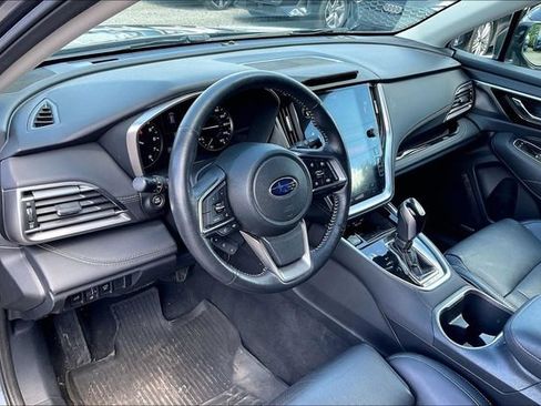 Used 2021 Subaru Outback Limited AWD/4WD image 14