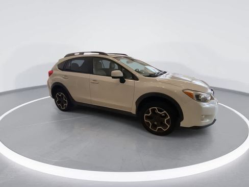 Used 2014 Subaru Crosstrek 2.0i Limited AWD/4WD image 2