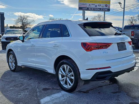 Used 2025 Audi Q3 2.0T Premium image 4