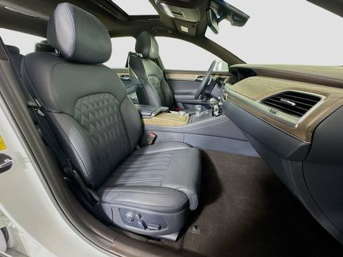 Used 2021 Genesis G90 5.0 Ultimate AWD/4WD image 30