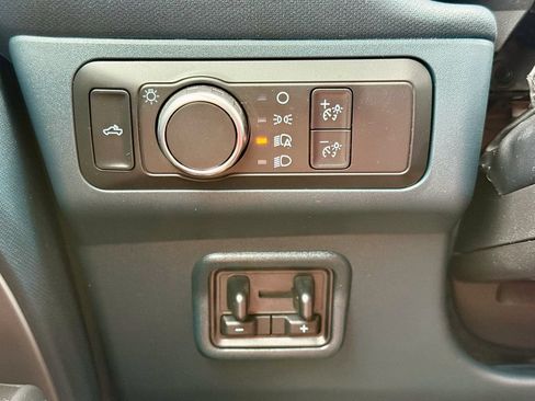 Used 2022 Ford Maverick XL w/ Equipment Group 100A Standard AWD/4WD image 26