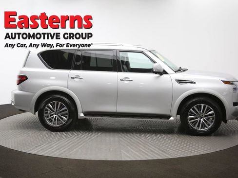 Used 2024 Nissan Armada SL w/ Captain's Chairs Package image 53