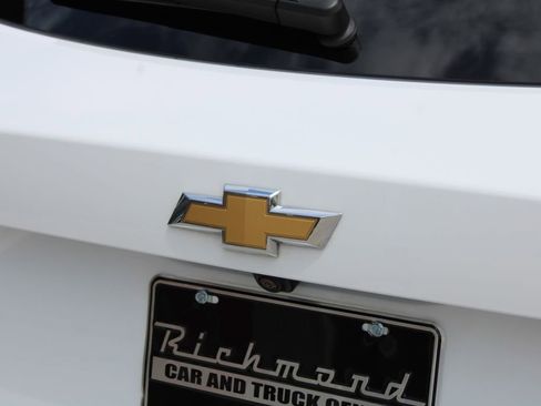 Used 2025 Chevrolet Blazer LT FWD image 20