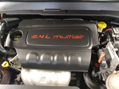 Used 2021 Jeep Compass Latitude image 30