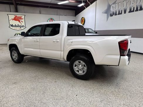 Used 2023 Toyota Tacoma SR w/ SR Convenience Package RWD image 4