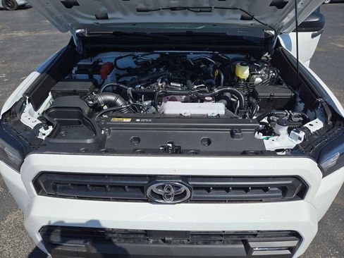 New 2026 Toyota 4Runner SR5 AWD/4WD image 20