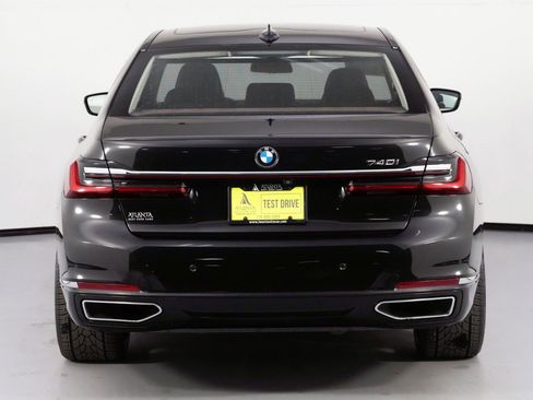 Used 2020 BMW 740i w/ Premium Package image 55