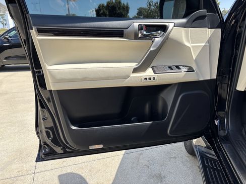 Used 2021 Lexus GX 460 Premium AWD/4WD image 15
