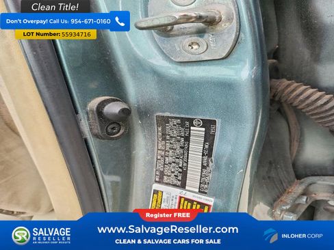 Used 2010 Toyota Camry FWD image 16