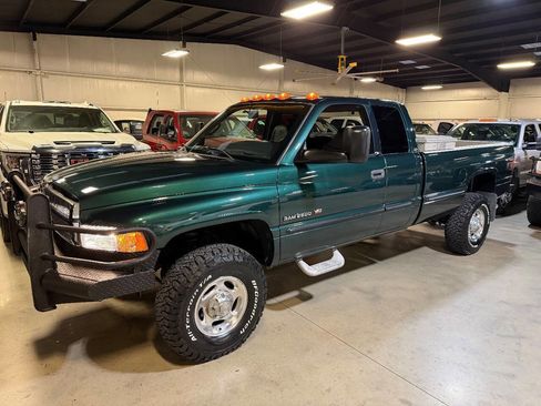Used 2001 Dodge Ram 2500 Truck 4x4 Quad Cab image 9