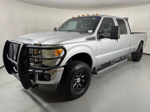 Used 2015 Ford F250 Lariat AWD/4WD image 4
