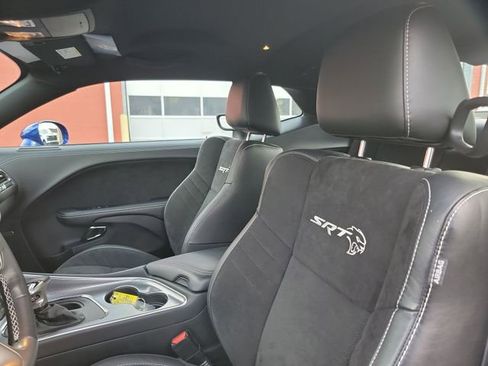 Used 2021 Dodge Challenger SRT Hellcat w/ Plus Package image 19