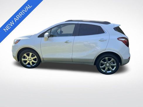 Used 2018 Buick Encore Essence w/ Experience Buick Package image 5
