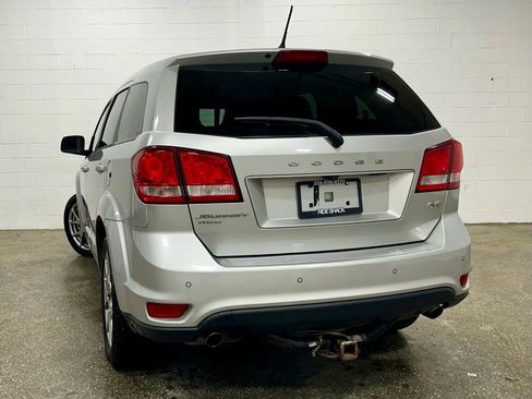 Used 2014 Dodge Journey R/T w/ Flexible Seating Group image 5