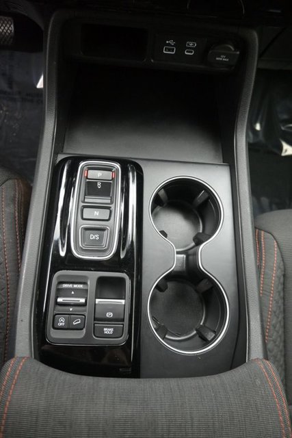 Certified 2025 Honda Pilot Sport image 19