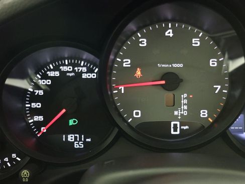 Used 2018 Porsche 911 Carrera S image 12