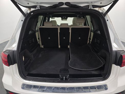 Used 2024 Mercedes-Benz GLB 250 4MATIC w/ Driver Assistance Package image 14