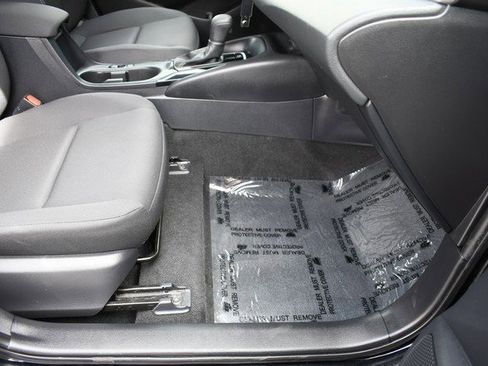 Certified 2024 Toyota Corolla LE image 25