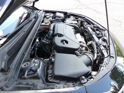 Used 2020 Chevrolet Malibu LS FWD image 16