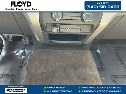 Used 2010 Ford F150 XLT image 16