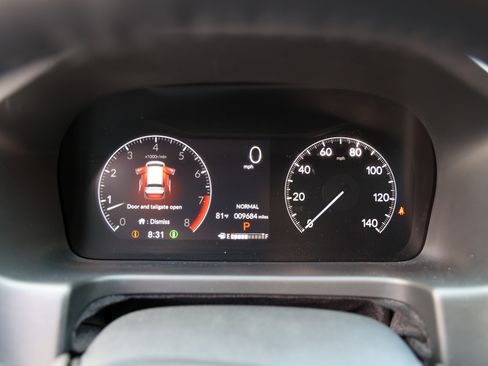 Used 2025 Honda Odyssey Elite image 16