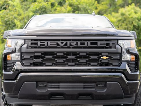 Used 2026 Chevrolet Silverado 1500 Custom RWD image 35