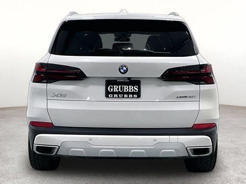 Used 2024 BMW X5 xDrive40i AWD/4WD image 4