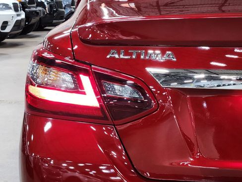 Used 2018 Nissan Altima 2.5 SR w/ SR Special Edition image 21