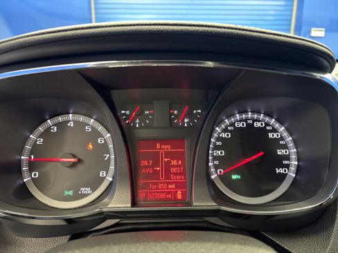 Used 2017 GMC Terrain SLT FWD image 17