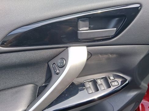 Used 2026 Mitsubishi Eclipse Cross AWD image 14
