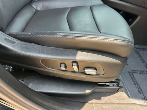 Certified 2024 Cadillac XT6 Sport w/ Technology Package AWD/4WD image 26