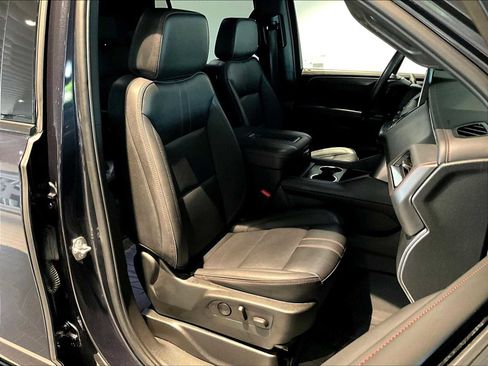 Used 2024 Chevrolet Tahoe RST w/ Luxury Package image 22