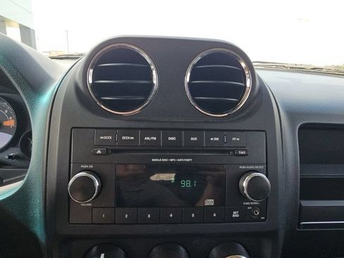 Used 2015 Jeep Patriot Sport w/ Power Value Group FWD image 35