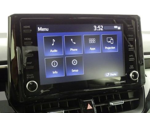 Used 2022 Toyota Corolla SE image 31